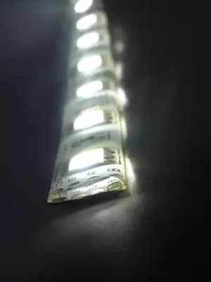 Nakupujte Hned LED páska SMD5050, studená bílá, 12V, 1m, IP54, 60 LED/m