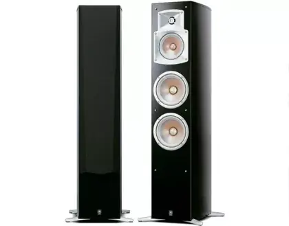 Víkendová Akce Reproduktory hifi sloupové Yamaha NS-555 Piano Black