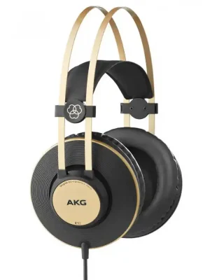 Poslední Šance AKG K92